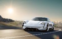  Mission E – elektromobil  od Porsche _6